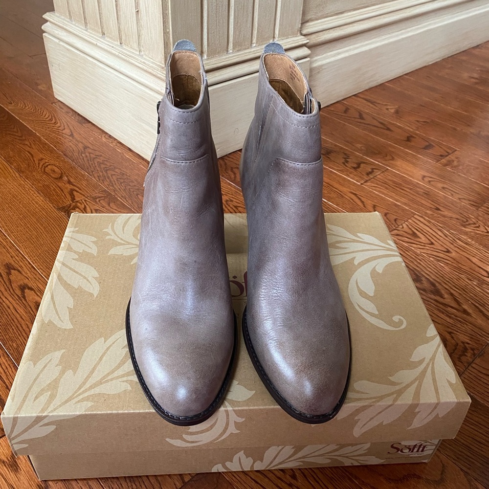 Sofft bootie